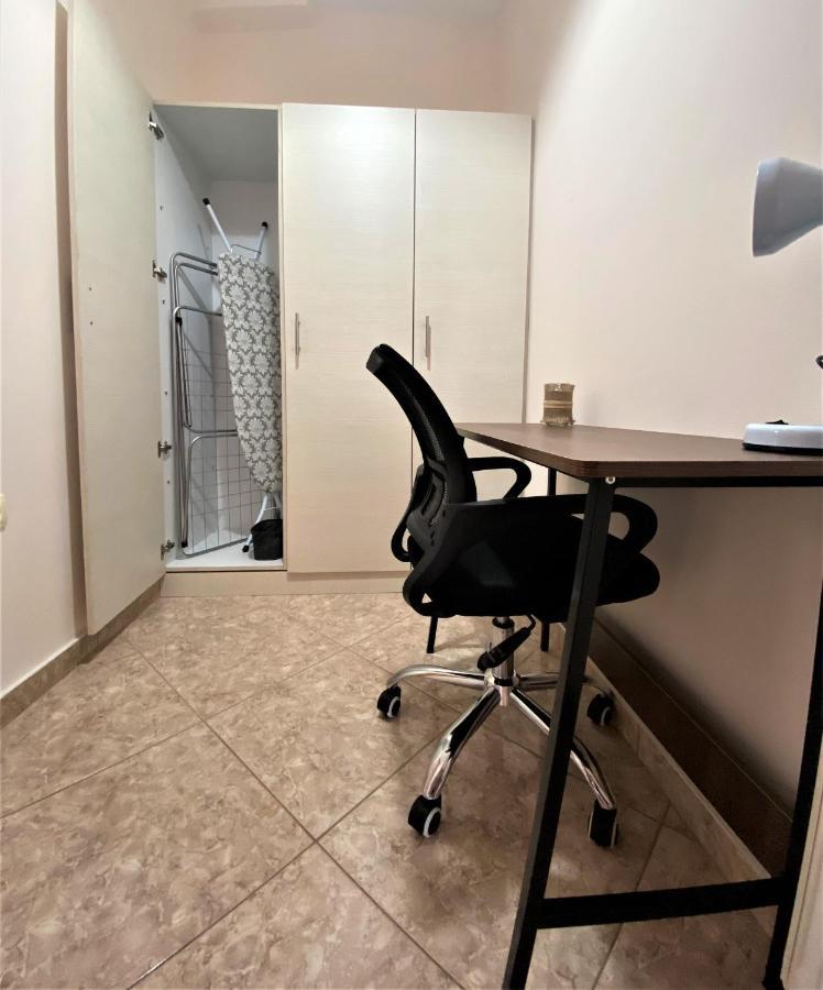 Lasithiotakis Apartments Poros  Ngoại thất bức ảnh