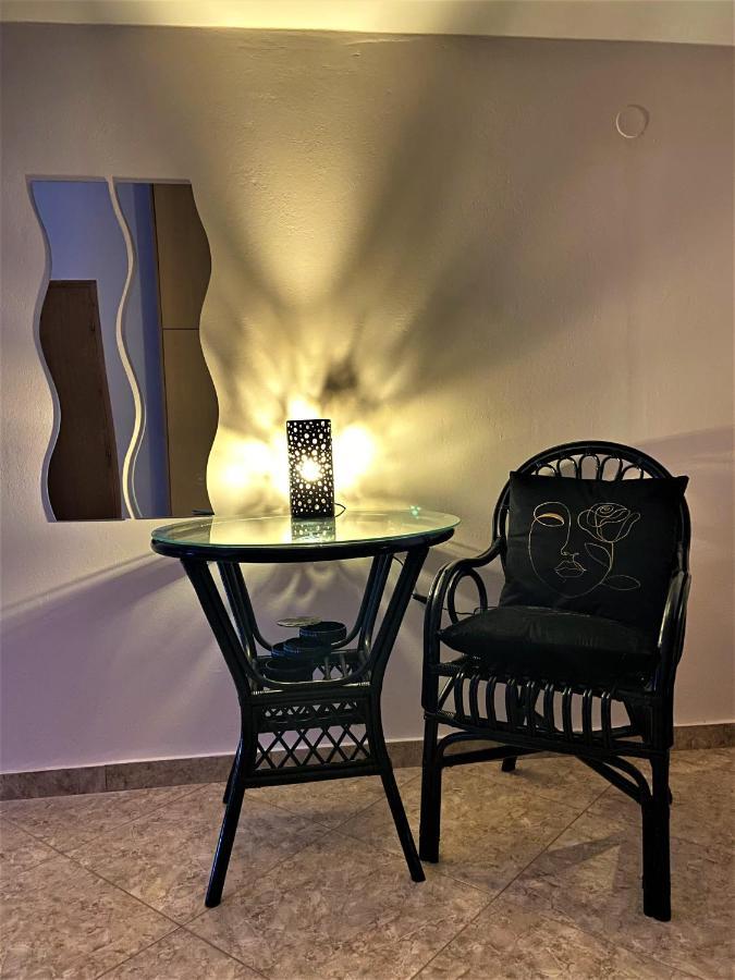Lasithiotakis Apartments Poros  Ngoại thất bức ảnh